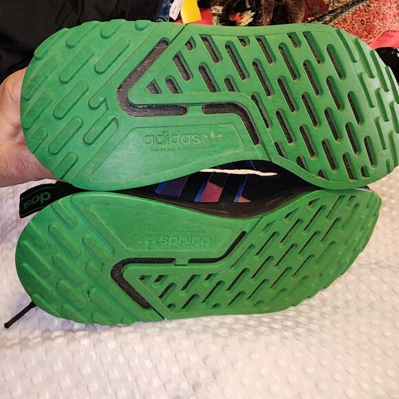 ADIDAS EUC WOMEN'S SIZE 7 RAINBOW ATHLETIC SNEAKERS SHOES - Picture 8 of 11